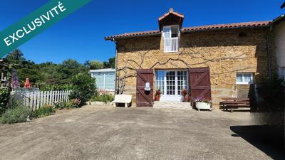 Maison - 347 m² - 16 pièces
