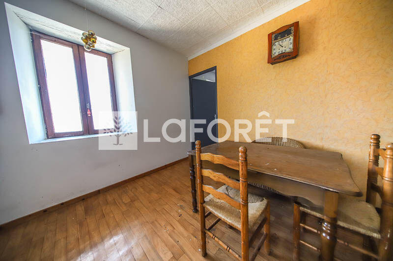 Maison - 170 m² - 2 pièces