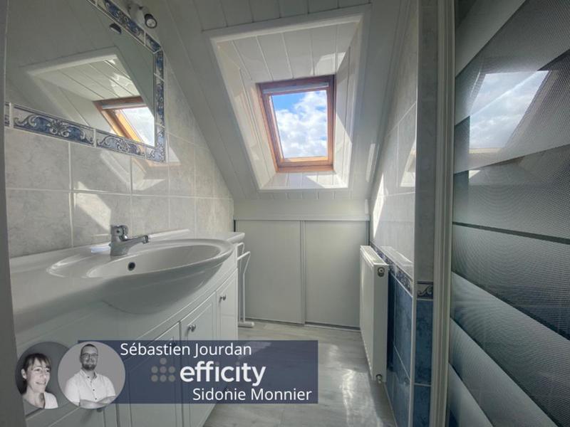 Pavillon - 180 m² - 6 pièces