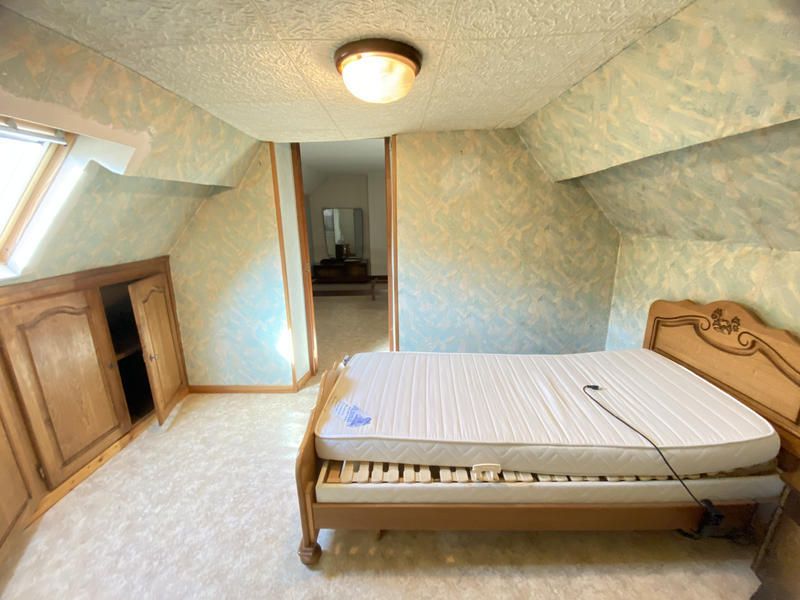 Maison - 94 m² - 5 pièces