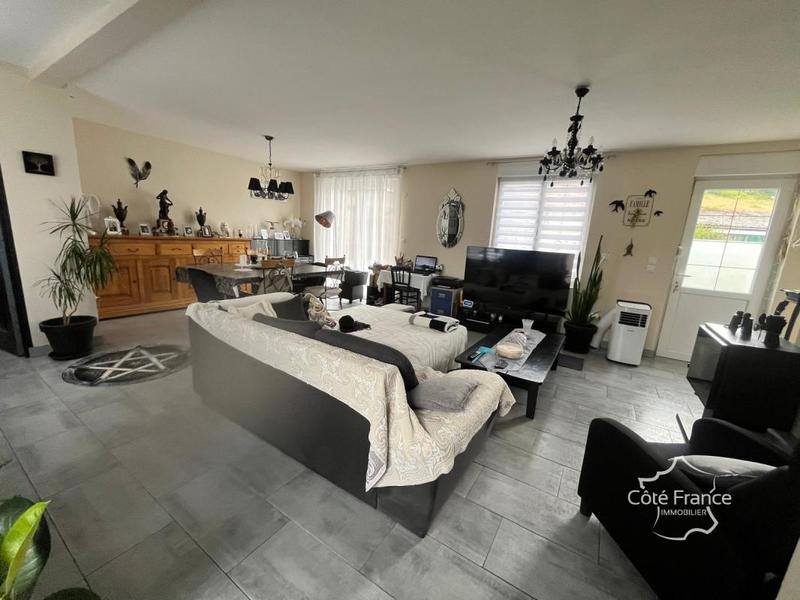 Maison de village - 166 m² - 8 pièces