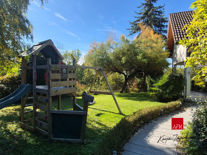 Maison - 141 m² - 5 pièces