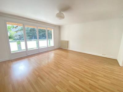 Appartement - 116 m² - 5 pièces