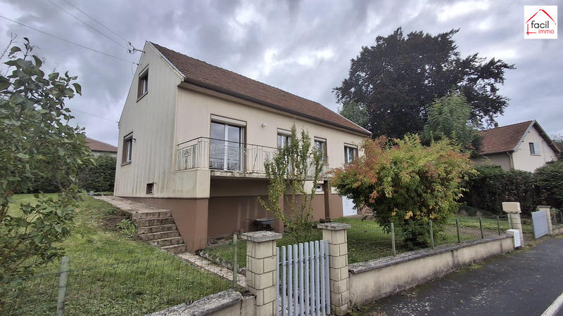 Maison - 136 m² - 8 pièces