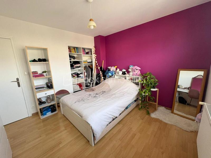 Maison traditionnelle - 183 m² - 7 pièces