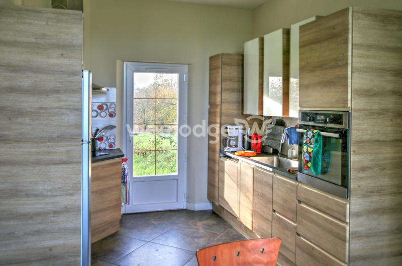 Maison - 400 m² - 14 pièces