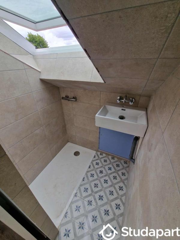 Chambre - 24 m² - 1 pièce