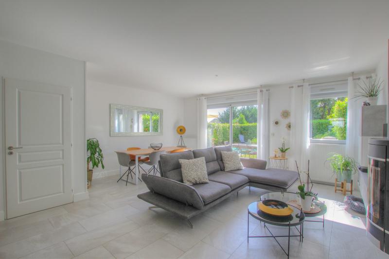 Maison contemporaine - 137 m² - 6 pièces