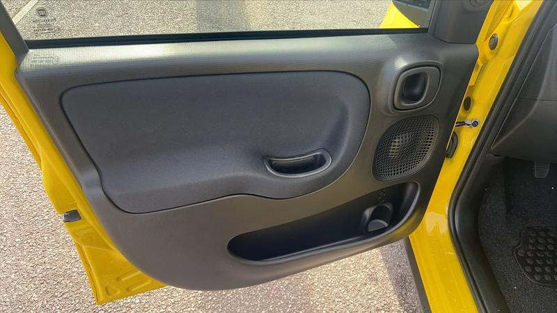 Fiat Panda 1.0 70 Hybride Bsg Pandina Cross - Première main Garantie constructeur