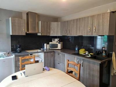 Maison - 198 m² - 10 pièces