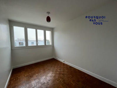 Appartement - 70 m² - 4 pièces