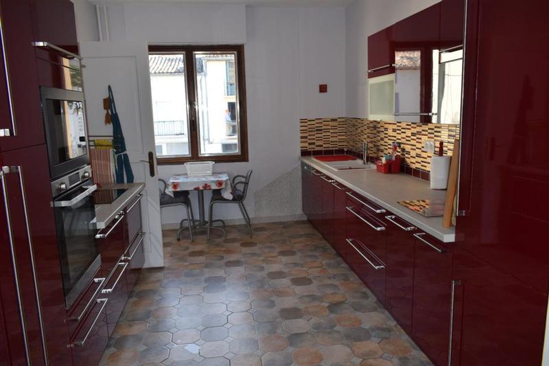 Maison - 143 m² - 8 pièces