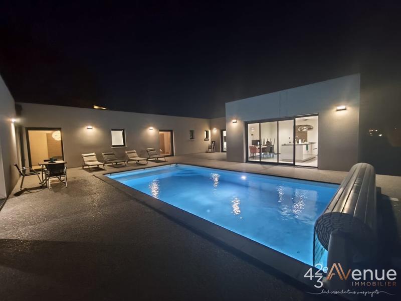 Villa - 199 m² - 6 pièces