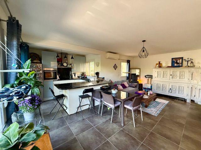 Villa - 155 m² - 8 pièces