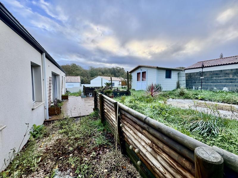 Maison - 99 m² - 4 pièces