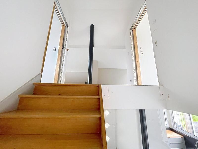 Maison - 113 m² - 6 pièces