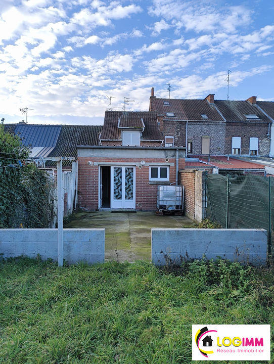 Maison - 98 m² - 4 pièces