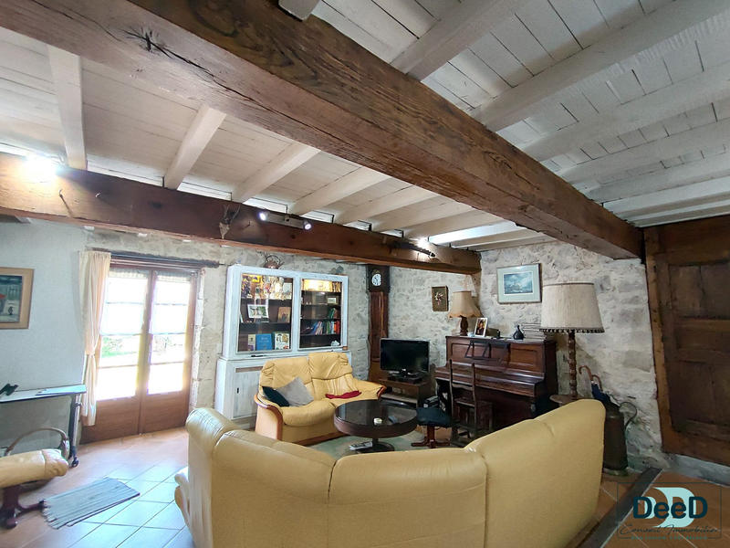 Maison - 170 m² - 6 pièces