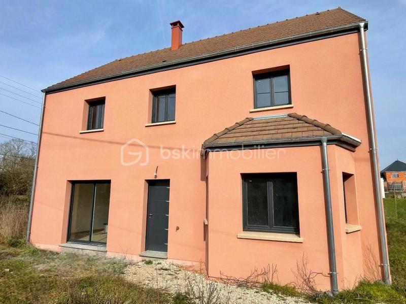 Maison - 148 m² - 6 pièces