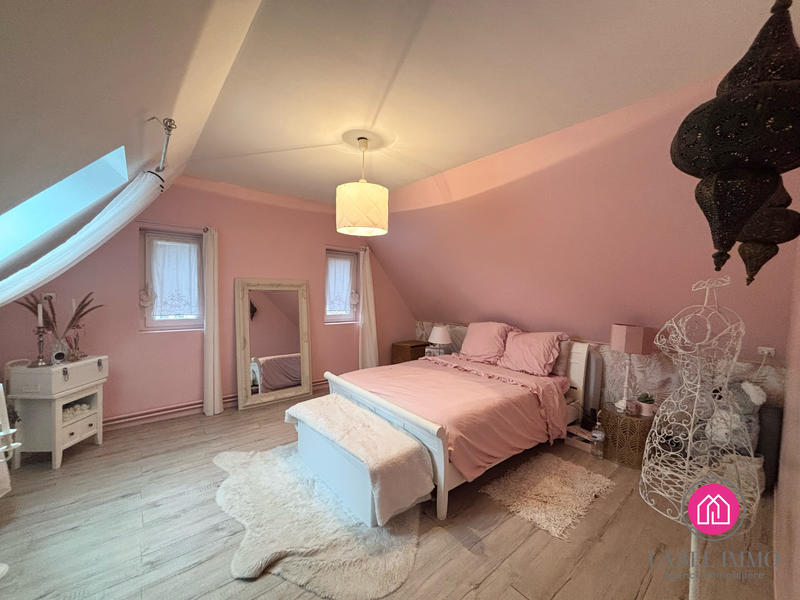 Maison - 110 m² - 6 pièces