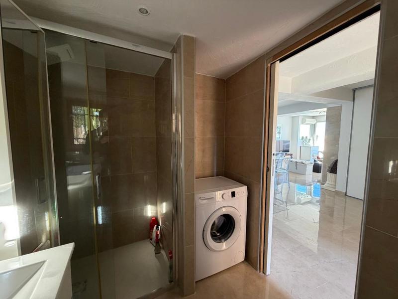 Appartement - 70 m² - 2 pièces