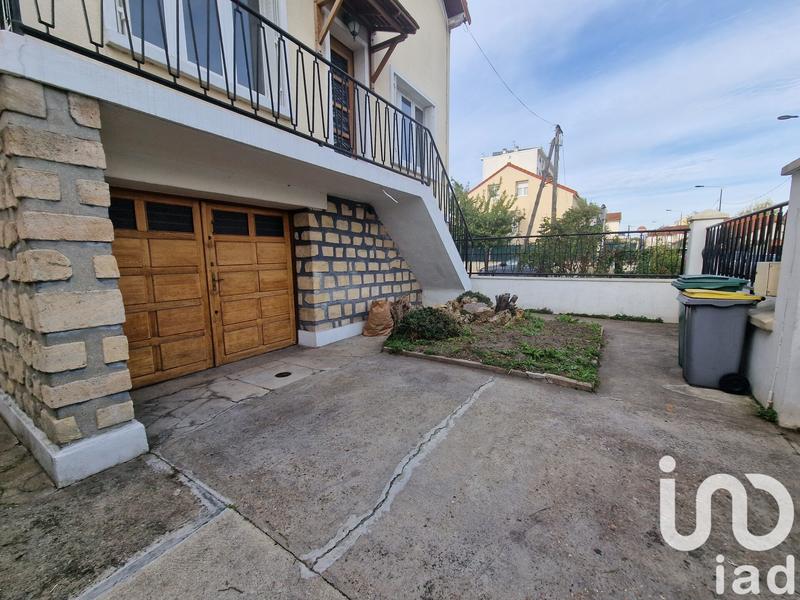 Maison - 108 m² - 4 pièces