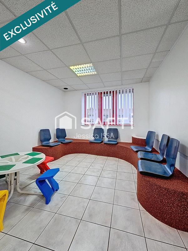 Bureau - 65 m² - 4 pièces