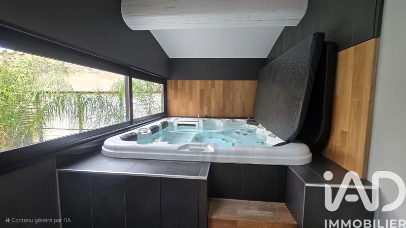 Maison de maîtres - 236 m² - 6 pièces