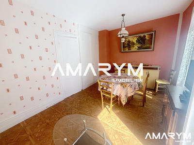 Maison - 75 m² - 5 pièces