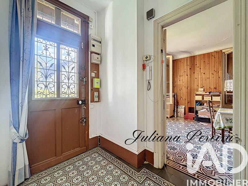 Maison - 248 m² - 11 pièces