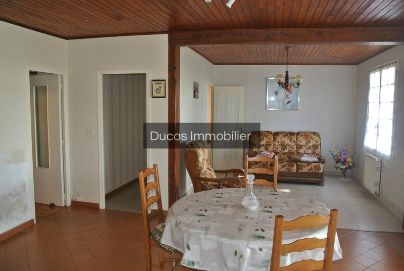 Maison - 223 m² - 9 pièces
