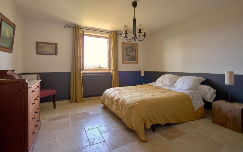 Propriété - 292 m² - 9 pièces