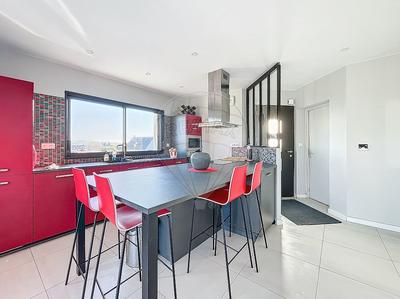 Maison - 120 m² - 6 pièces