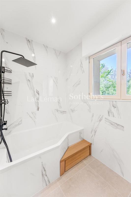 Villa - 522 m² - 10 pièces