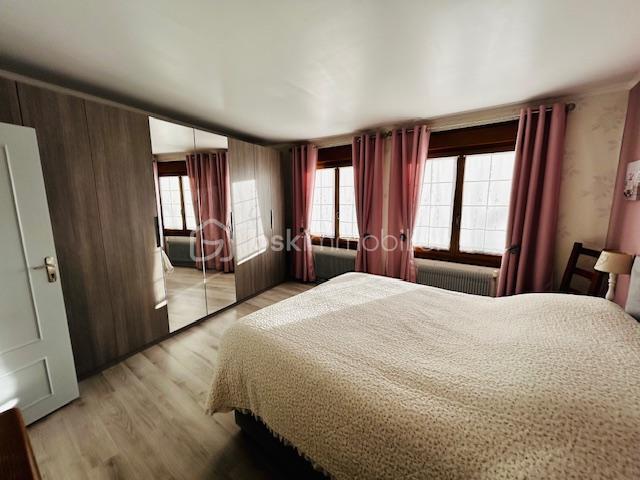 Maison de ville - 183 m² - 8 pièces