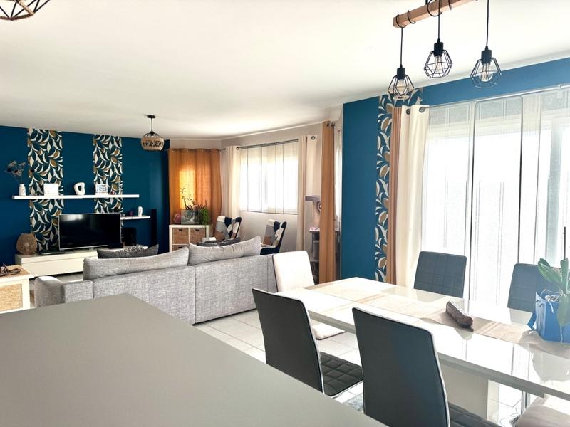 Maison - 115 m² - 6 pièces