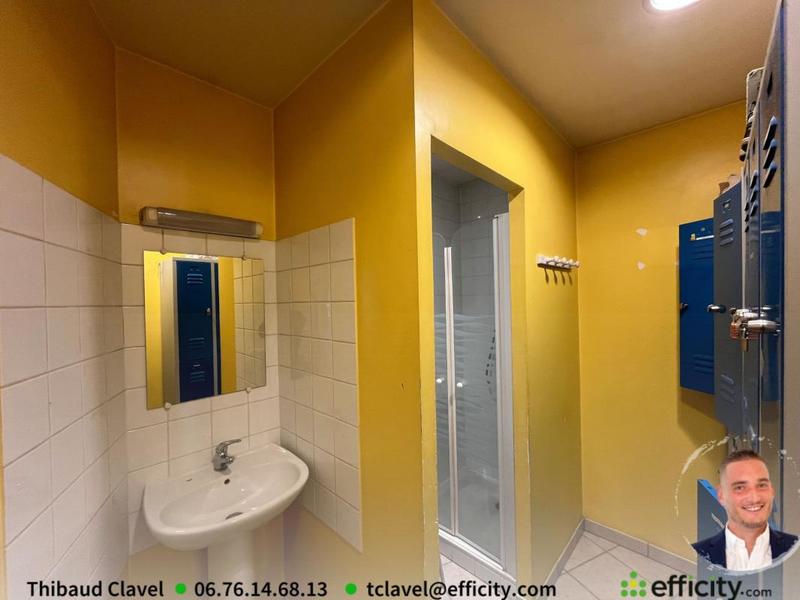 Bureau - 110 m² - 3 pièces