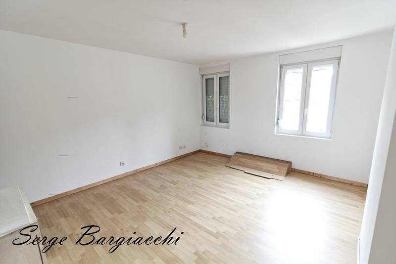 Immeuble - 138 m² - 5 pièces