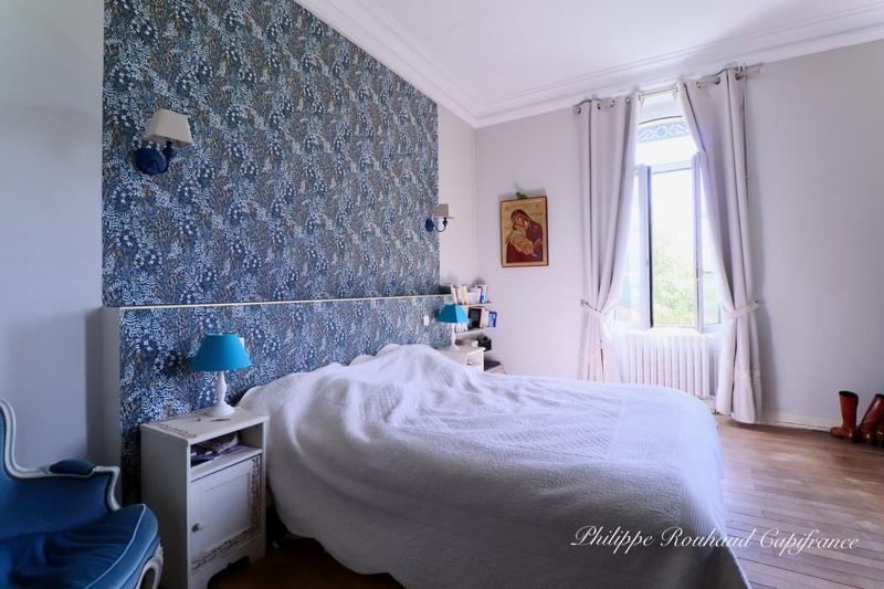 Maison de maîtres - 255 m² - 17 pièces