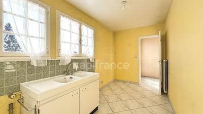 Maison - 102 m² - 4 pièces