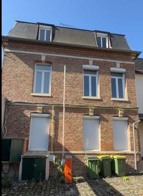 Immeuble - 1 200 m² - 22 pièces