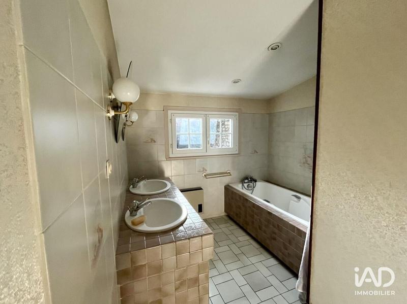 Maison - 141 m² - 4 pièces