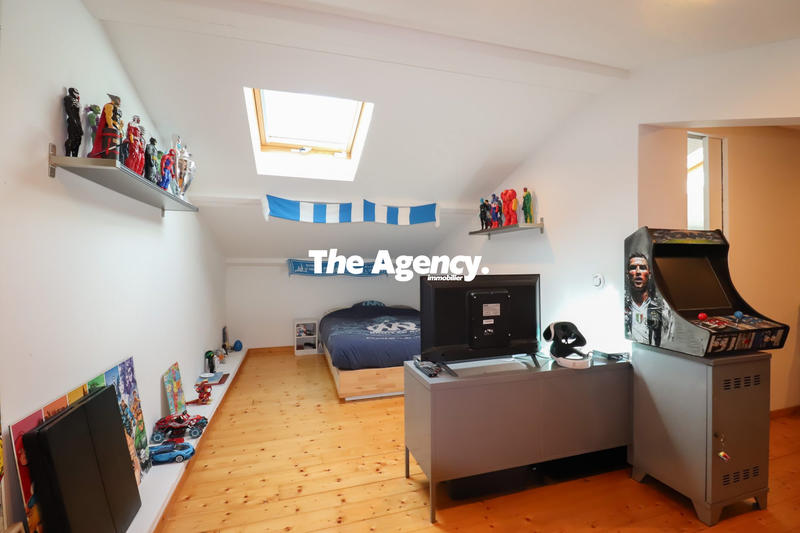 Villa - 174 m² - 4 pièces