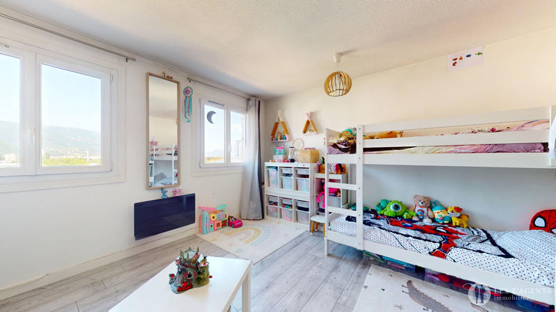 Appartement - 78 m² - 3 pièces