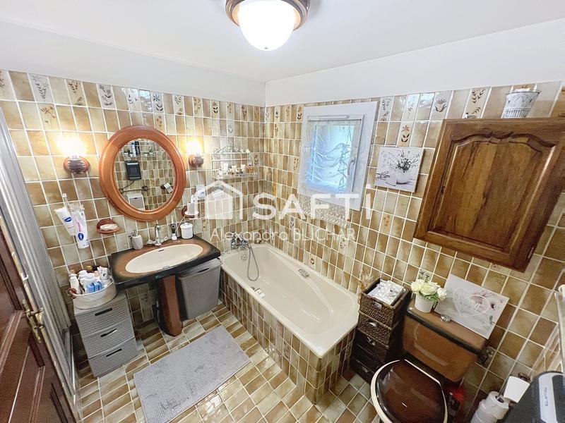 Maison - 171 m² - 6 pièces