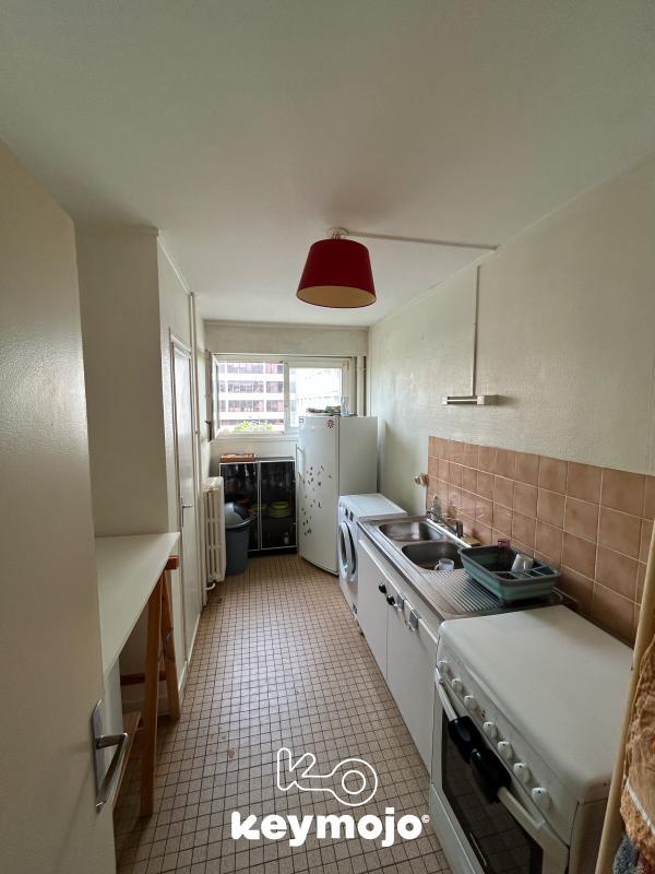 Chambre - 93 m² - 4 pièces