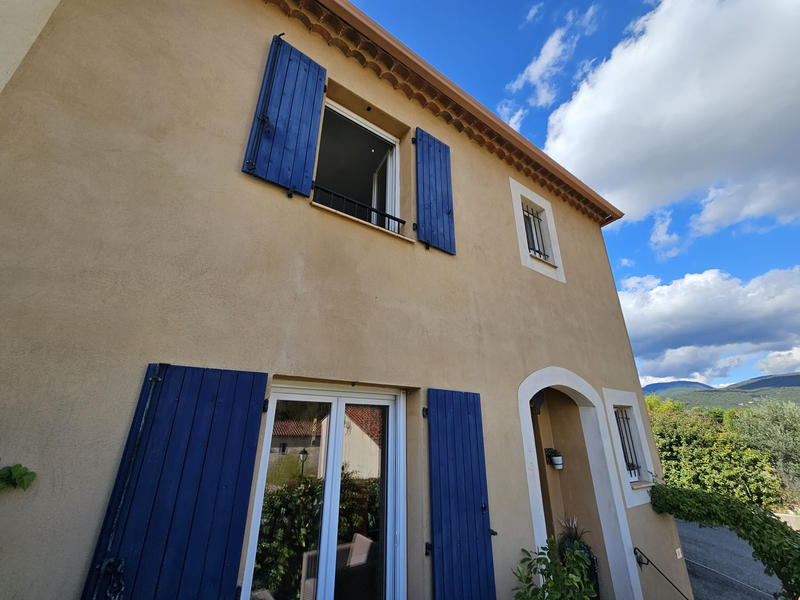 Maison - 106 m² - 4 pièces
