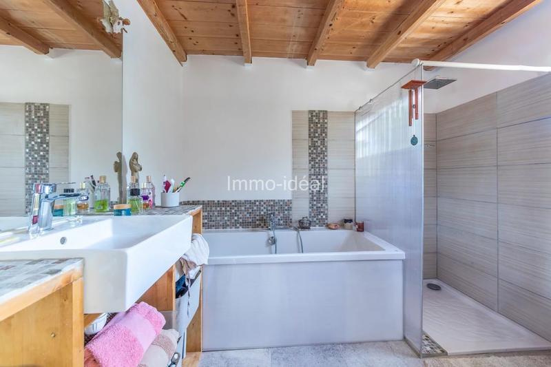 Propriété - 160 m² - 5 pièces