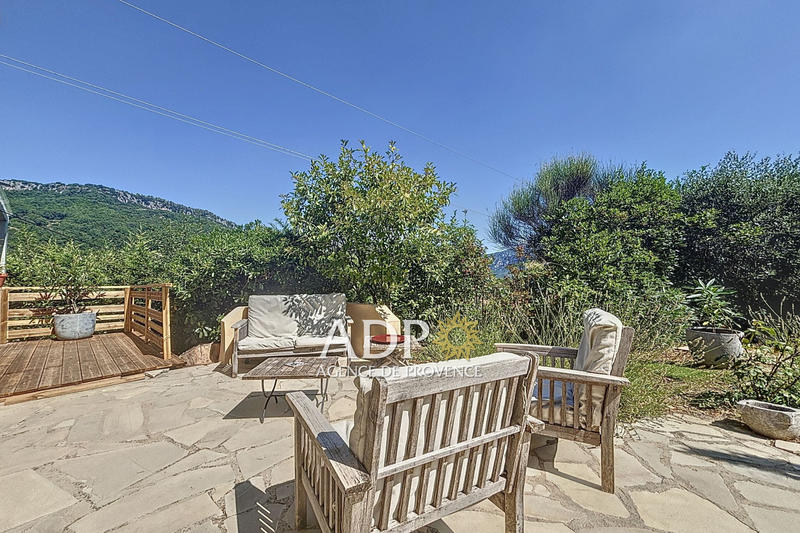 Maison - 150 m² - 4 pièces