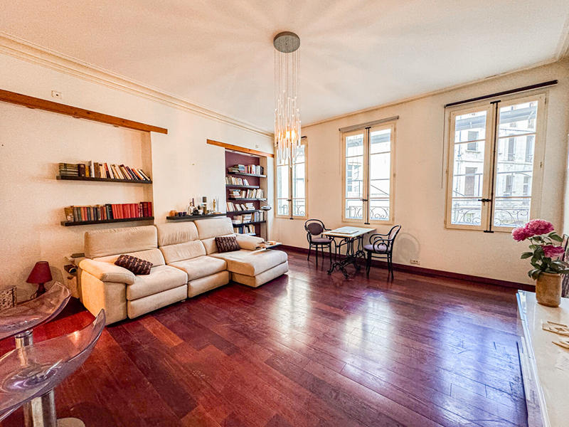 Appartement - 72 m² - 3 pièces